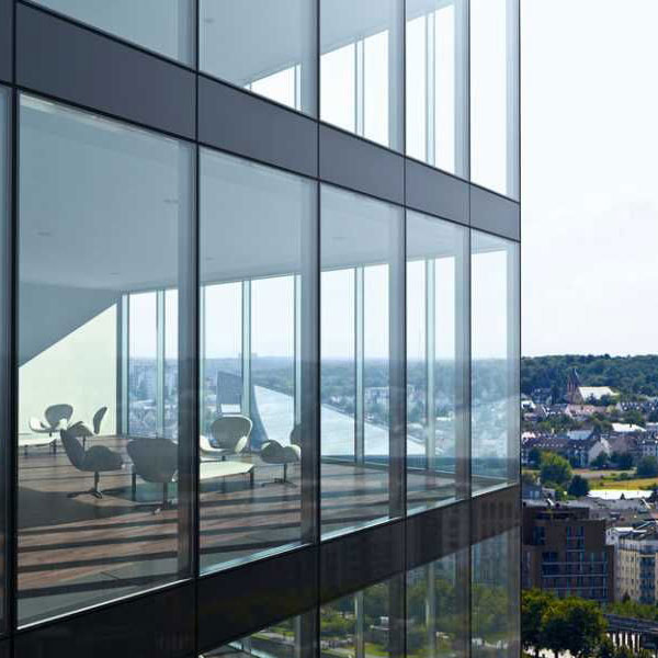 Vách kính mặt dựng